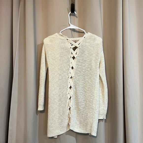 Cloud Chaser Cream Cardigan with Long Sleeves and V-Neck - Picture 3 of 3